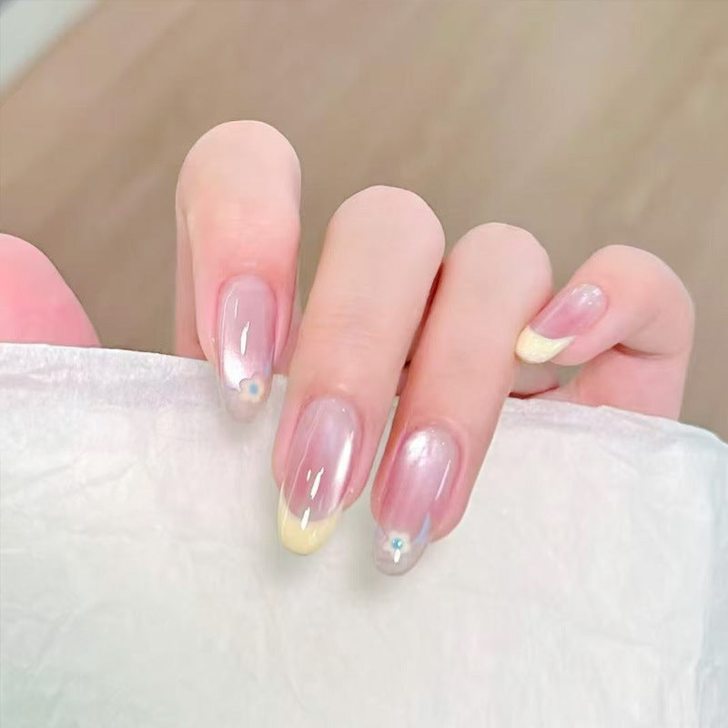 Dekorative Nagelkunst Karnz