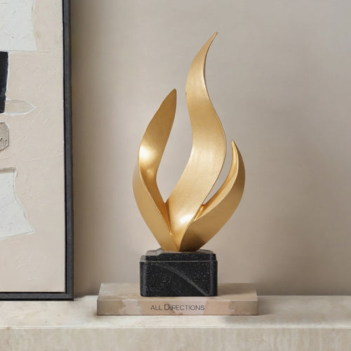 Moderne flammenförmige dekorative Skulptur