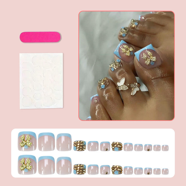 Kunstnagelset mit glamourösen Blumen- und Glitzerverzierungen Karnz