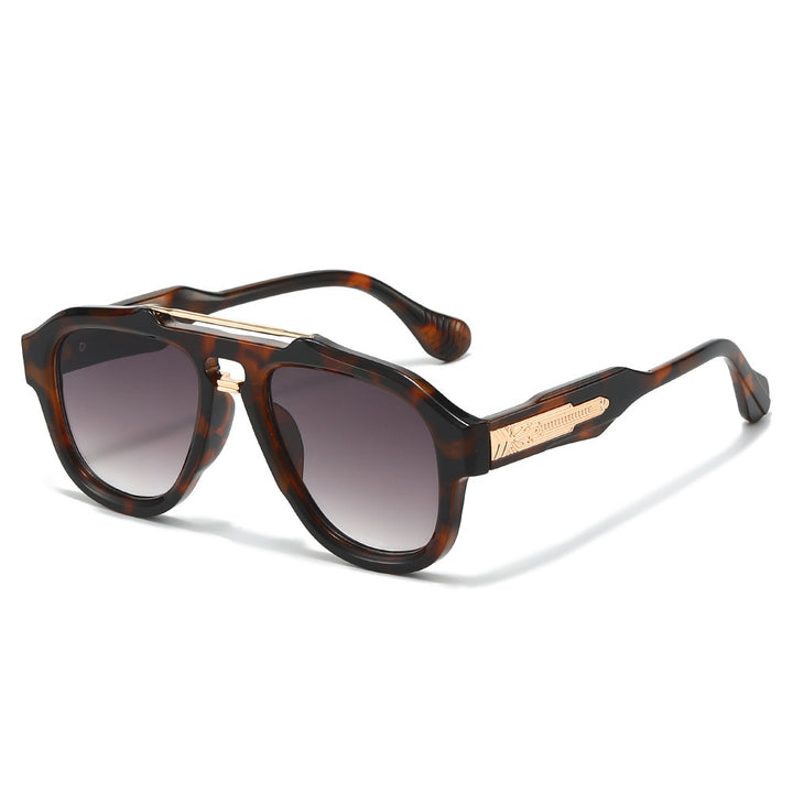 Modebewusste semi-transparente Schild-Sonnenbrille Karnz