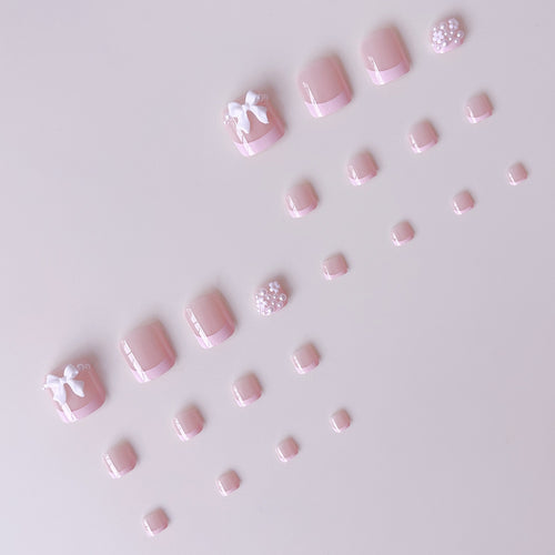 Fußnagelkunstset mit niedlichen 3D-Schleifen- und Perlverzierungen Karnz