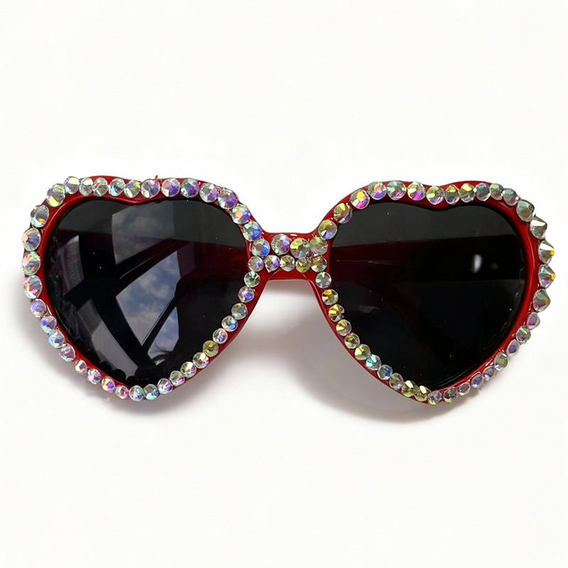 Herzförmige mit Strass verzierte Sonnenbrille Karnz