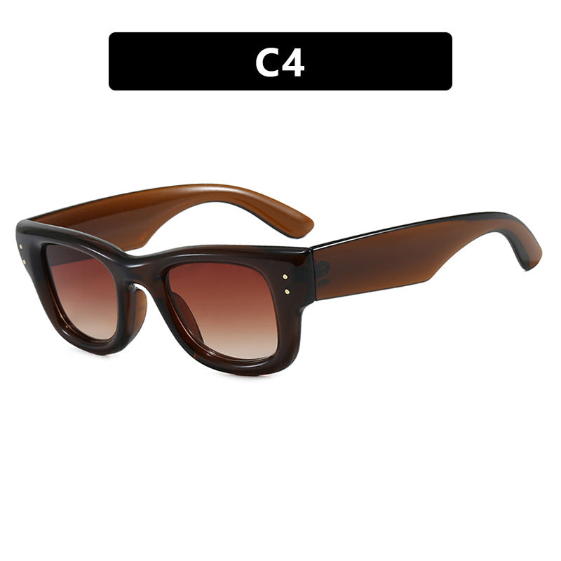 Damen modische Sonnenbrille mit breitem, elegantem Rahmen und schützendem UV-Filter Karnz