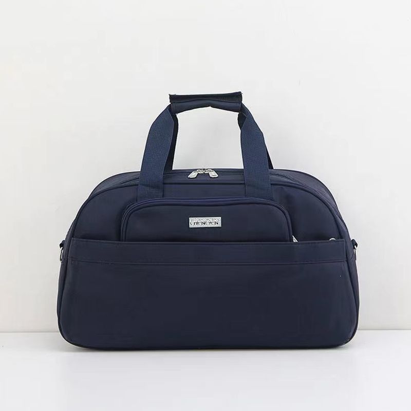 Geräumige Mehrzweck-Reisetasche Karnz