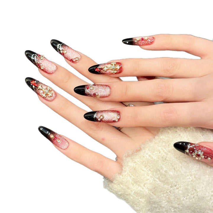 Glamourös Künstlerisches Press-On Nageldesign Set