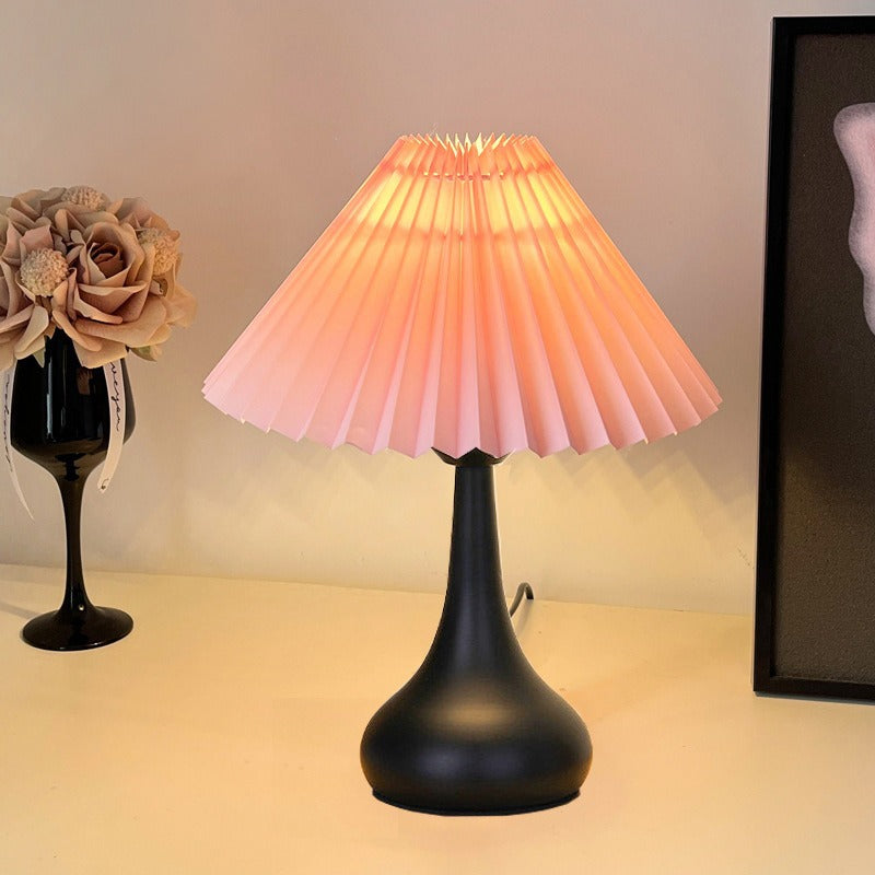 Elegante dekorative Tischlampe