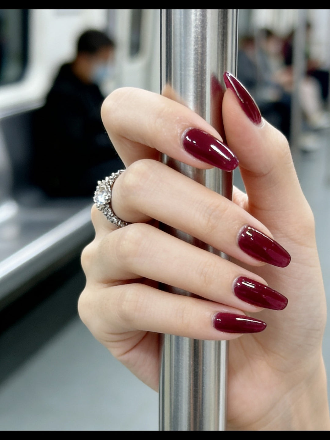 Glänzende Stiletto Press-On Nägel