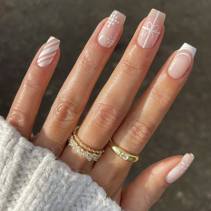 Elegantes Dekoratives Press-On-Nagelset Karnz 1788495540