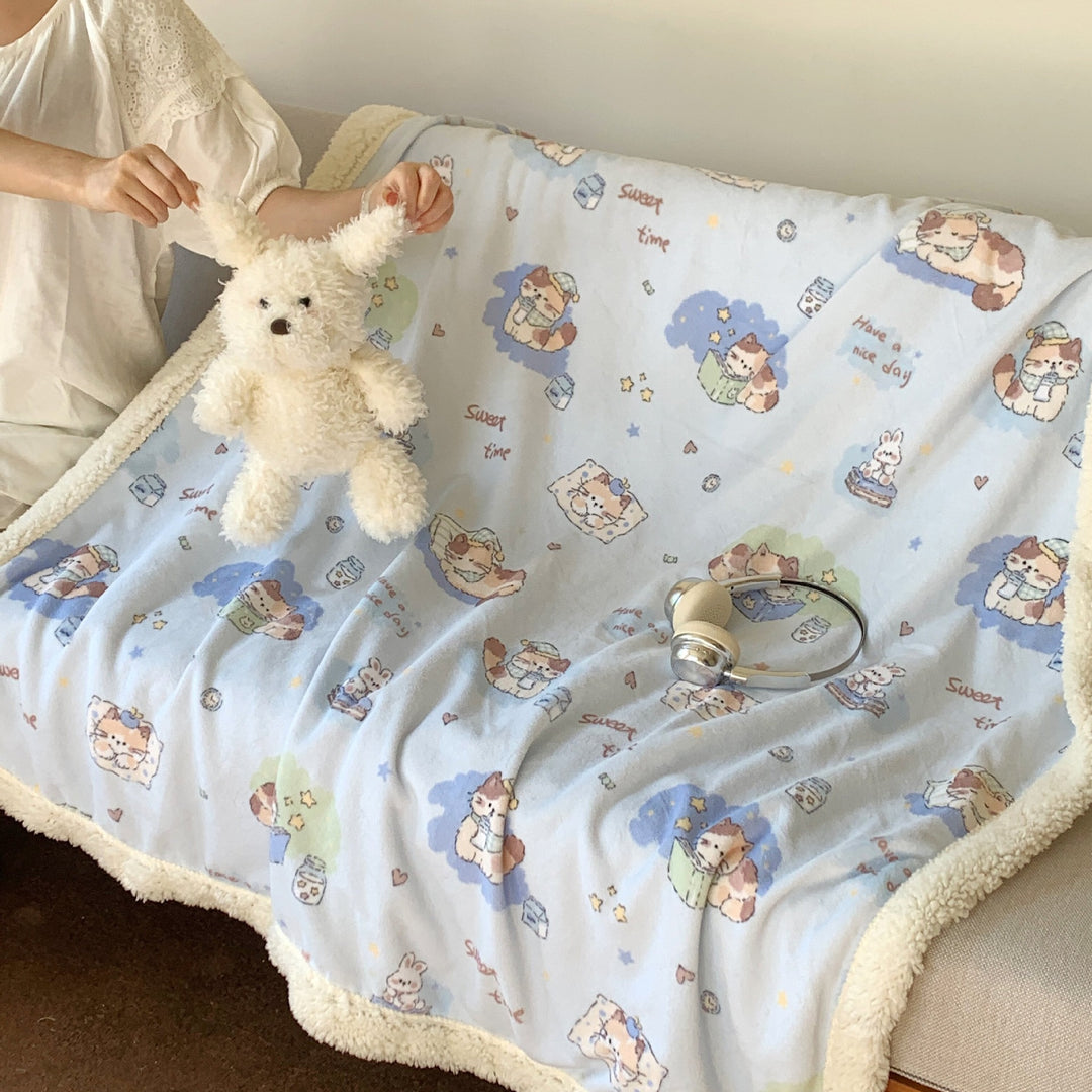 Wendbare Flauschdecke mit Cartoon-Katzenmotiv und Teddyfutter