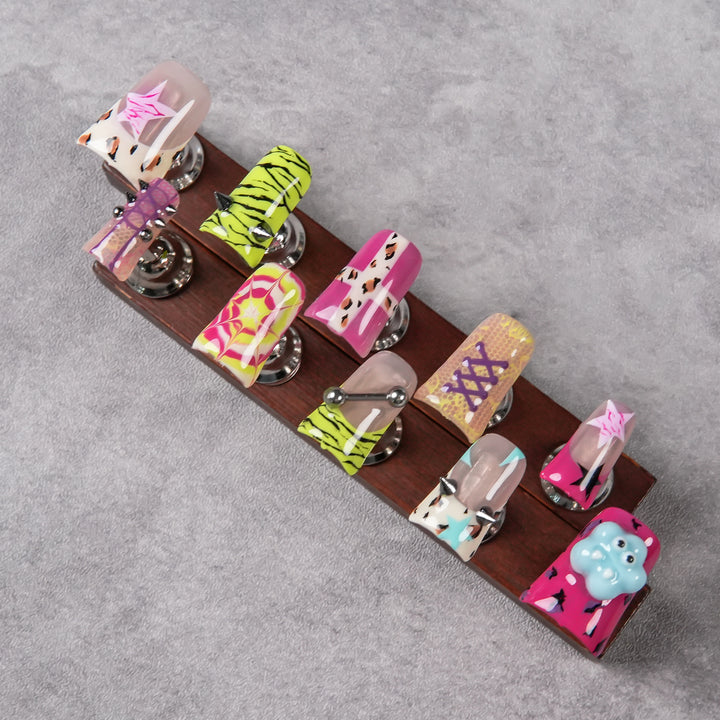 Kreatives 3D Press-On Nagel Kunst Set