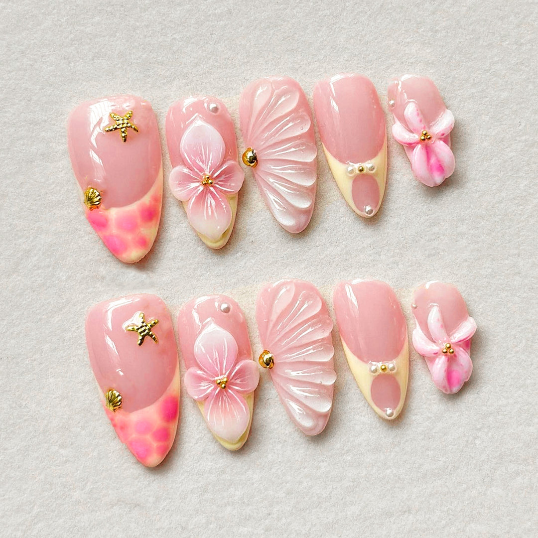 Dekorative Florale Nagelkunst Kollektion