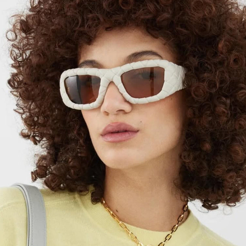 Damen extravagante Sonnenbrille mit strukturiertem Rahmen Karnz