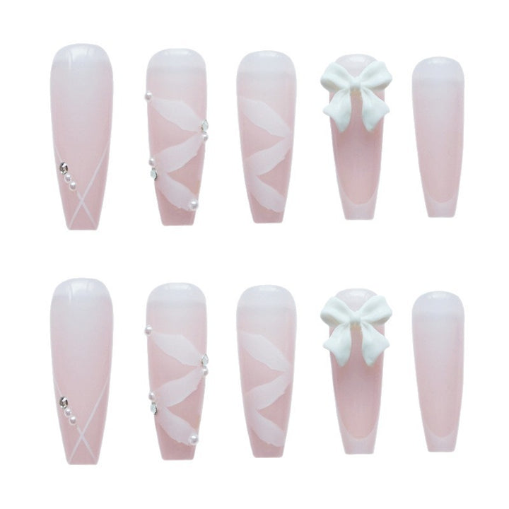 Künstlerisches Blumenakzent Press-On Nagelset