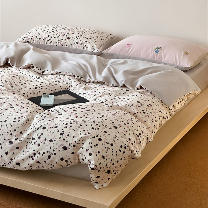 Bettwäsche-Set aus Baumwollsatin mit doppelseitigem Streifen-Design