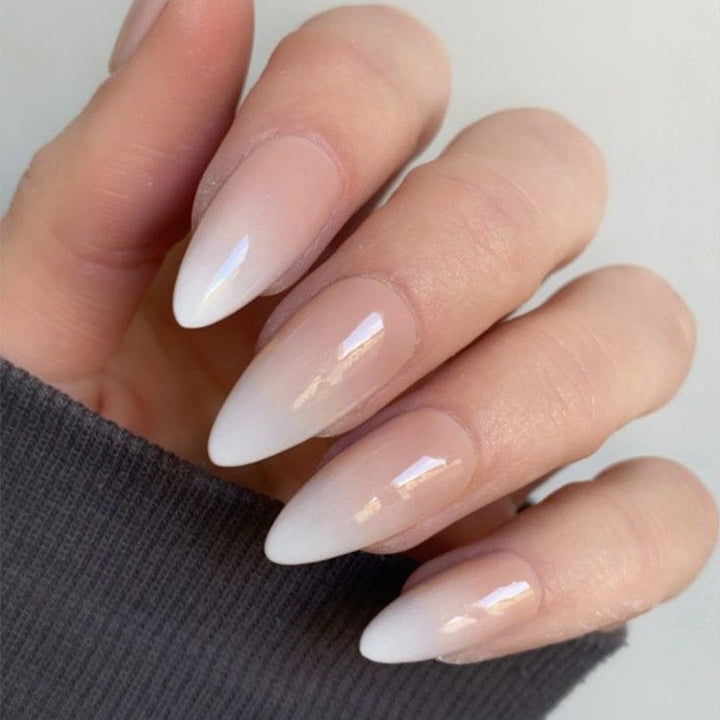 Natürliche Glossy Press-On Nail Tips Karnz