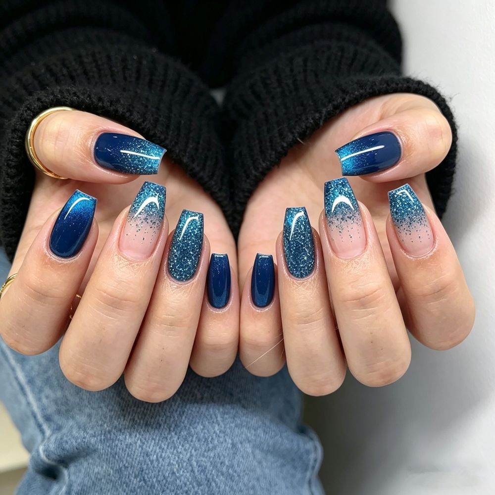 Glamouröse glitzernde Press-On-Nagelspitzen
