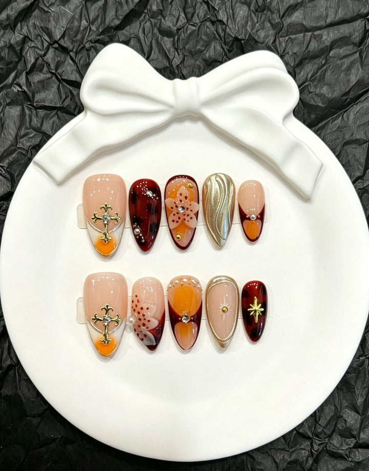 Künstlerisches Ornamentales Press-On Nagelkunst Set