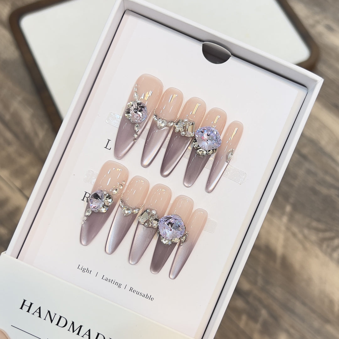 Glamouröse Press-On Nagelkunst Set Karnz