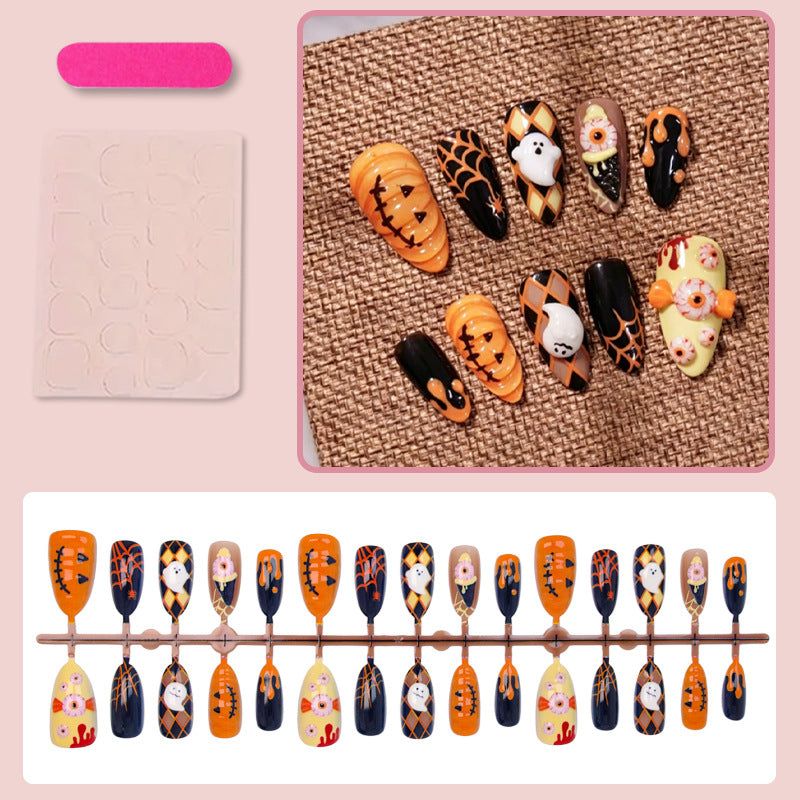 Kunstnagelset mit Halloween-Motiven und festlichen Designs Karnz