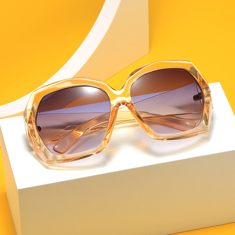 Damen Designer-Sonnenbrille im innovativen Polygon-Design Karnz