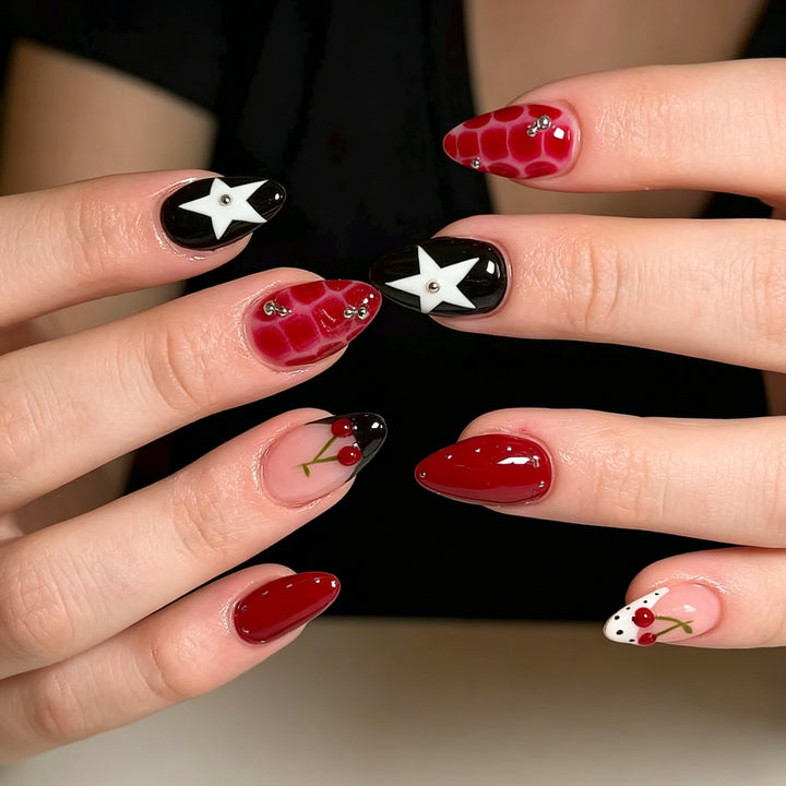Kreatives Nagelkunstdesign Karnz