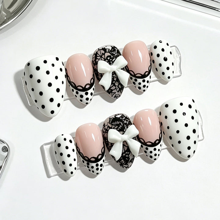 Elegante Press-On Nagelkunst Kollektion