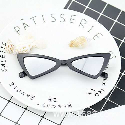 Damen modische Cat-Eye Sonnenbrille mit elegantem Design Karnz
