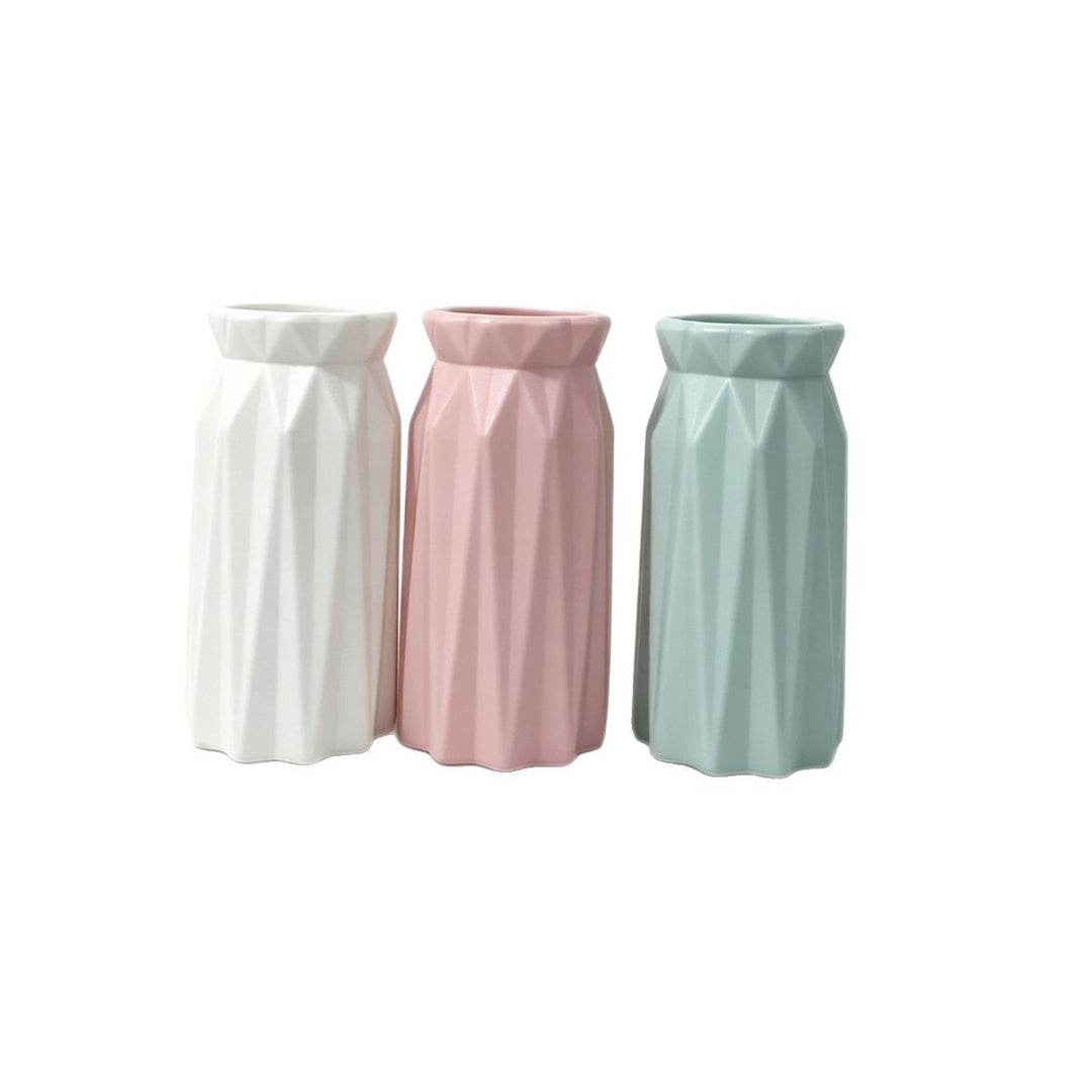 Elegante geometrische Vase Karnz