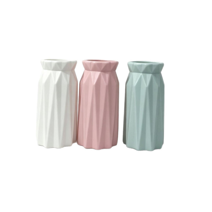 Elegante geometrische Vase Karnz