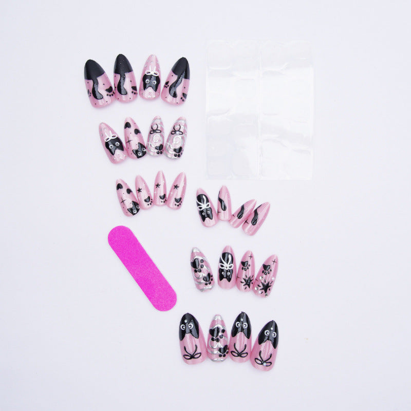 Kunstnagelset mit Katzenmuster Karnz