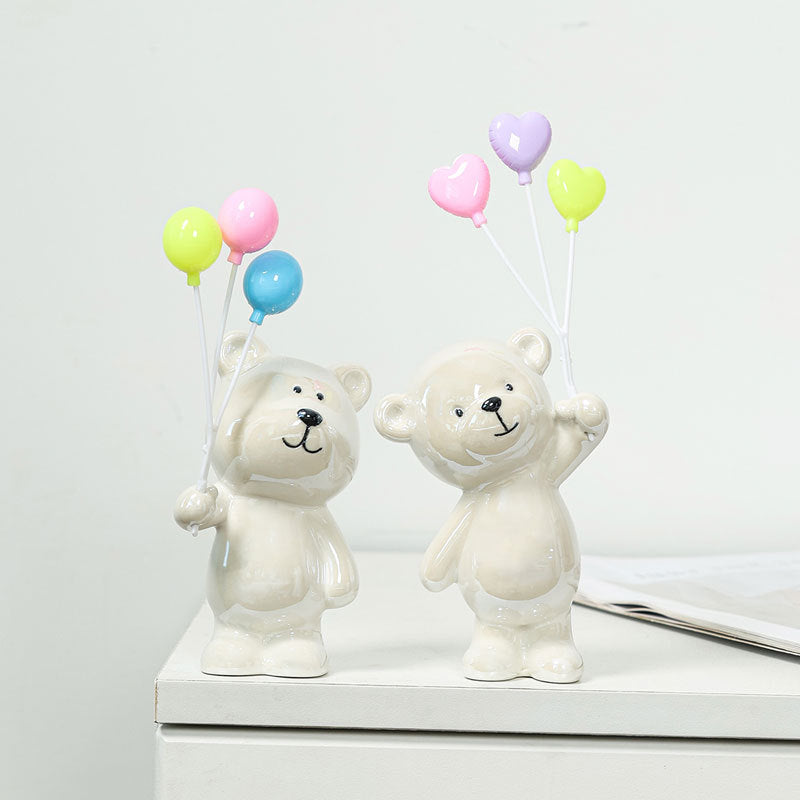 Süße Keramikbärenfigur mit Luftballons Karnz