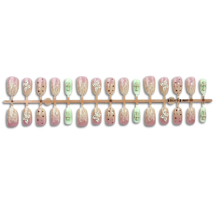 Floral Spitze Design Press-On Nagelsatz