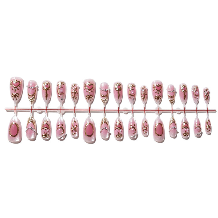 Dekoratives Press-On-Nagelset mit floralen Akzenten Karnz
