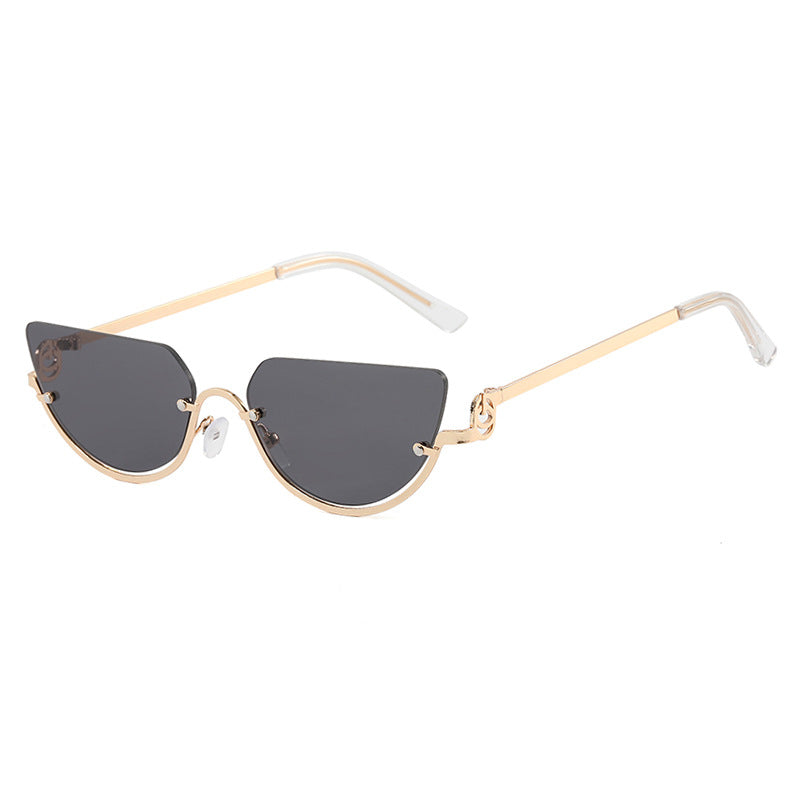 Damen Cat-Eye Sonnenbrille mit goldfarbenem Metallrahmen und UV-Schutz Karnz
