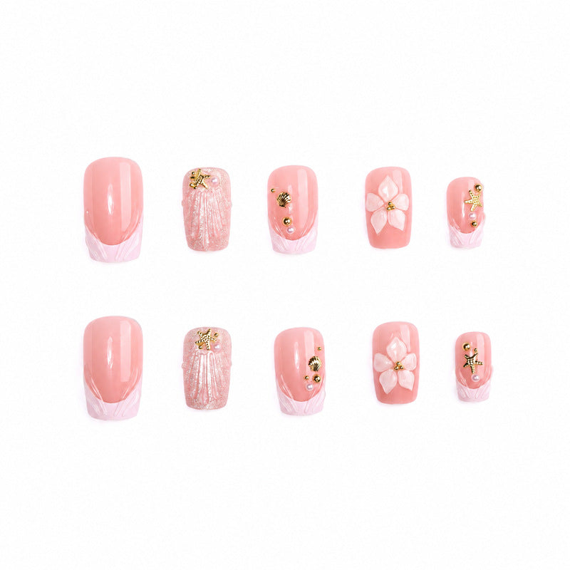 Exquisite Nagelkunst Karnz