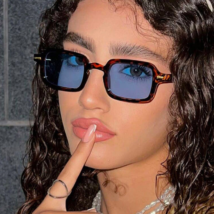 Damen exklusive quadratische Sonnenbrille mit elegantem Metallrahmen und UV-Schutz Karnz
