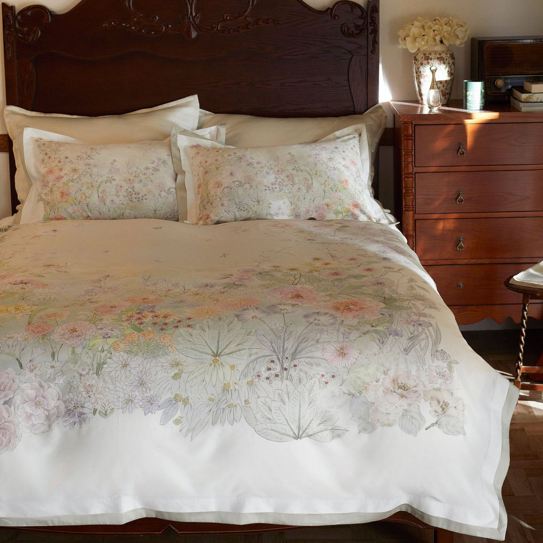 Elegantes Satin-Bettbezug-Set mit Paisley- und Blumen-Dekor sowie verdecktem Reißverschluss