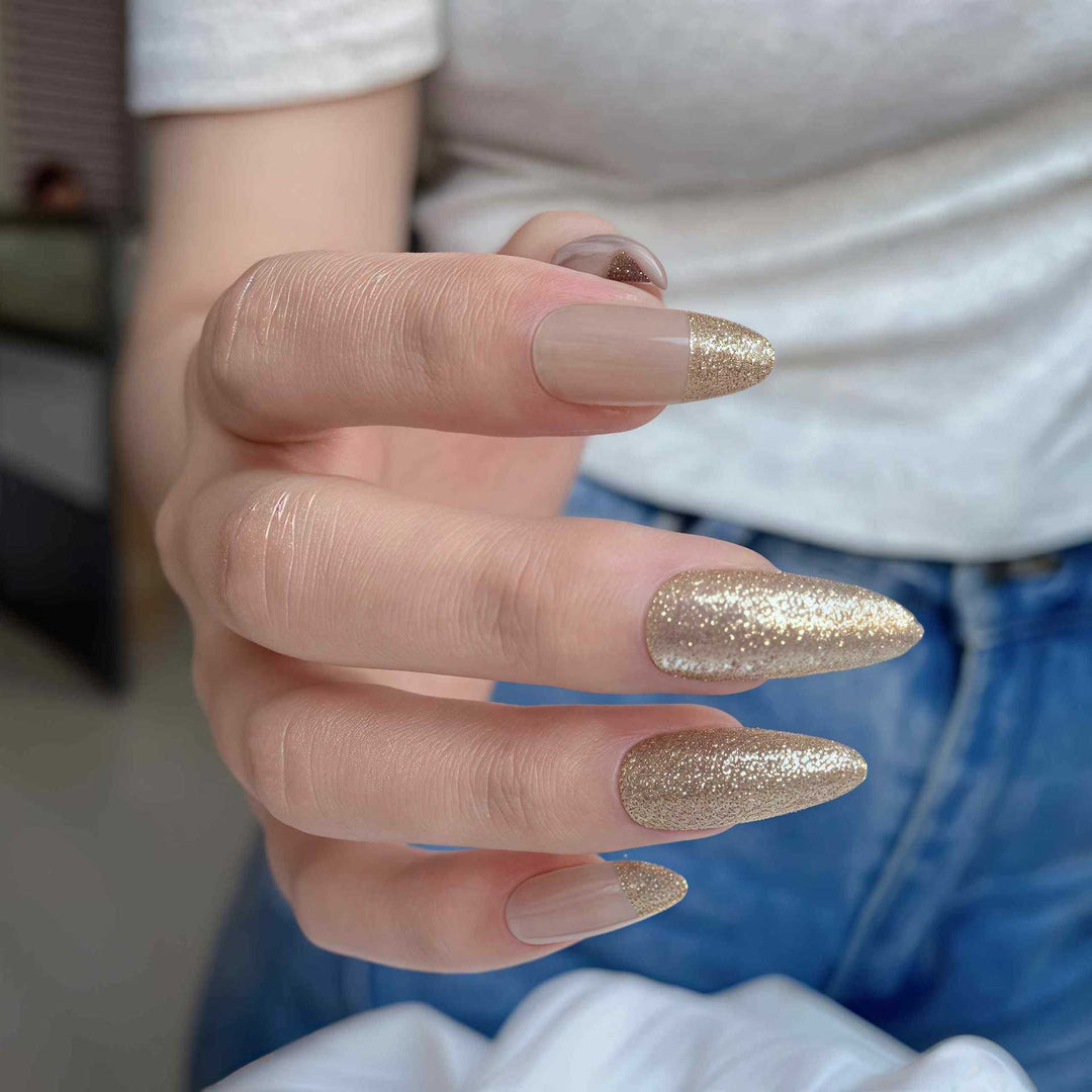 Press-on Nagelkunst Karnz