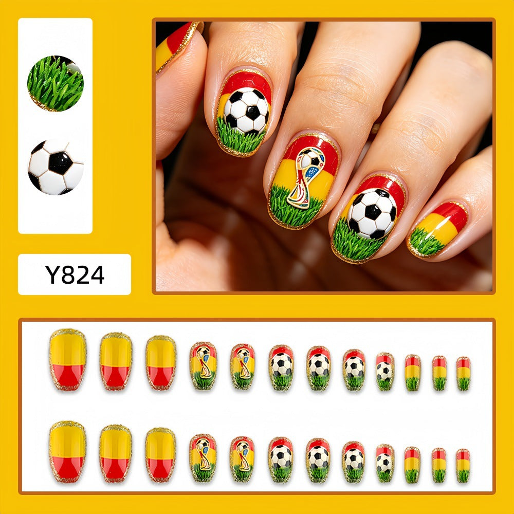Kunstnägel Im Sportlichen Fußball-Design Karnz
