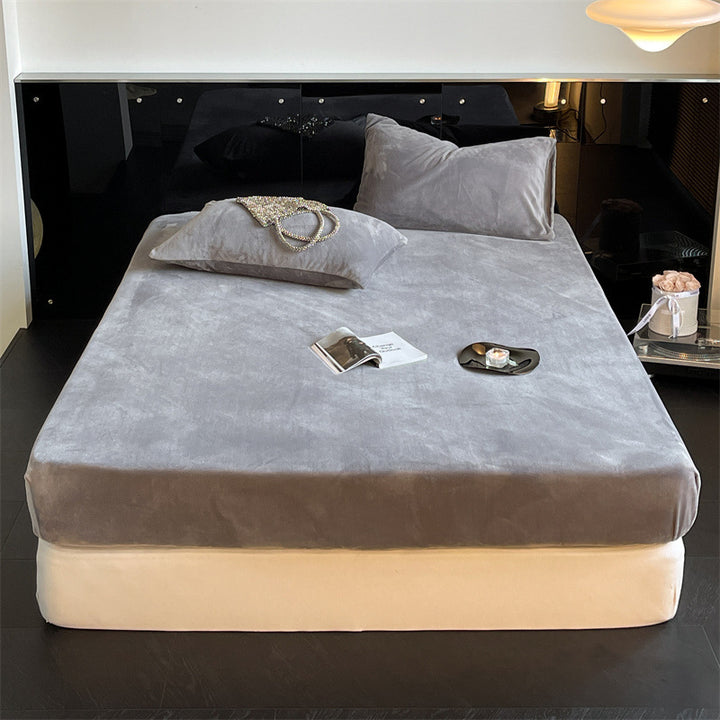 Samtvelours-Spannbettlaken mit extra tiefem Bund und elastischem Rundumgummi