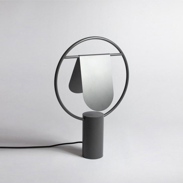 Abstrakte Tischlampe