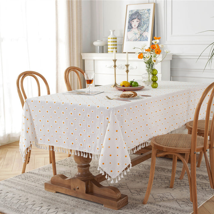 Elegante Blumengestickte Tischdecke