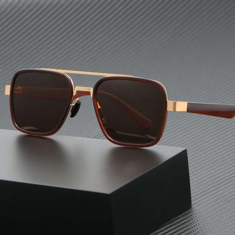 Damen modische Sonnenbrille mit quadratischem Rahmen und innovativen Gläsern Karnz