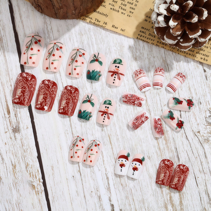 Kreatives Weihnachts-Nageldesign Set Karnz