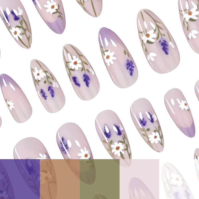 Elegante florale Gel-Nagelerweiterungen Karnz