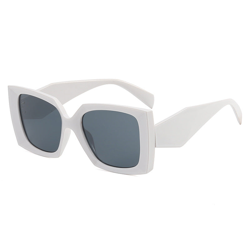 Damen Extravagante Oversized-Sonnenbrille im modernen Design Karnz