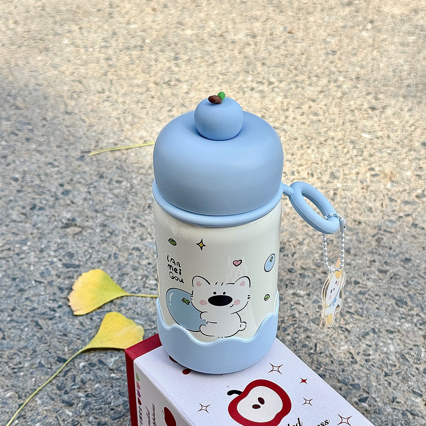 Damen Trinkflasche mit interaktivem Fruchtdeckel Karnz