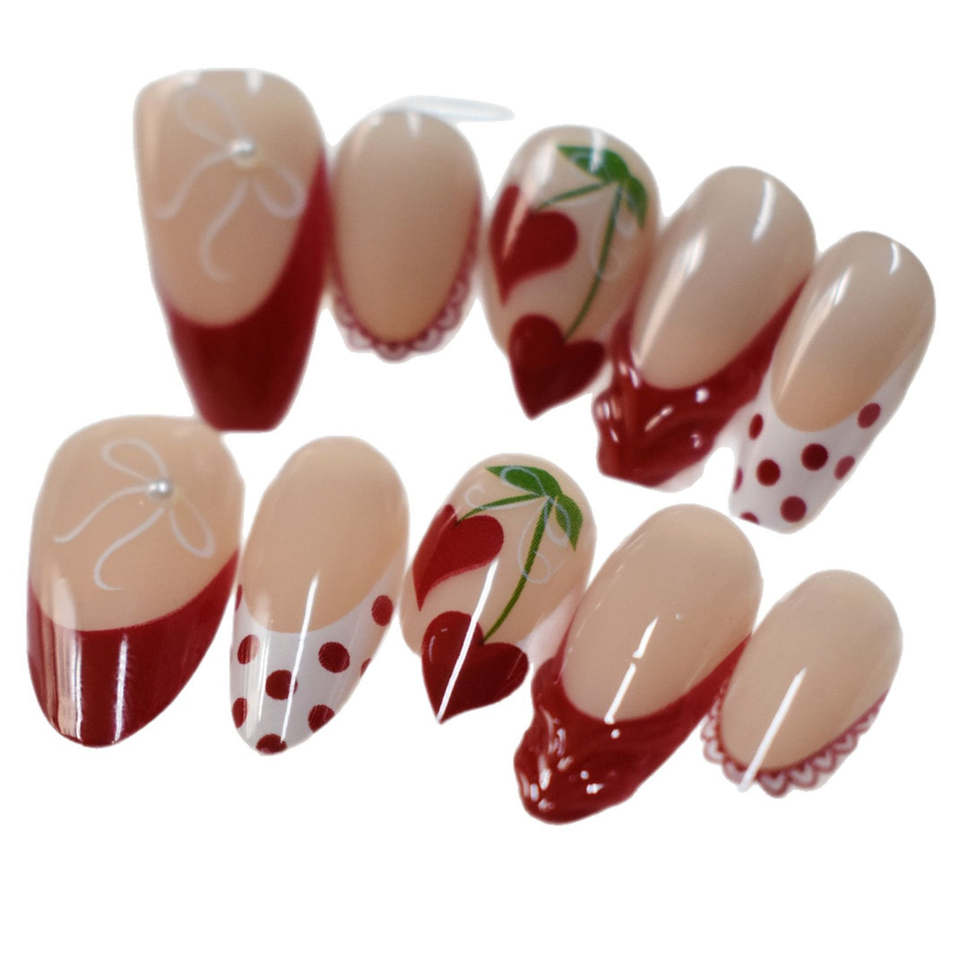 Künstlerisches Nageldesign Karnz