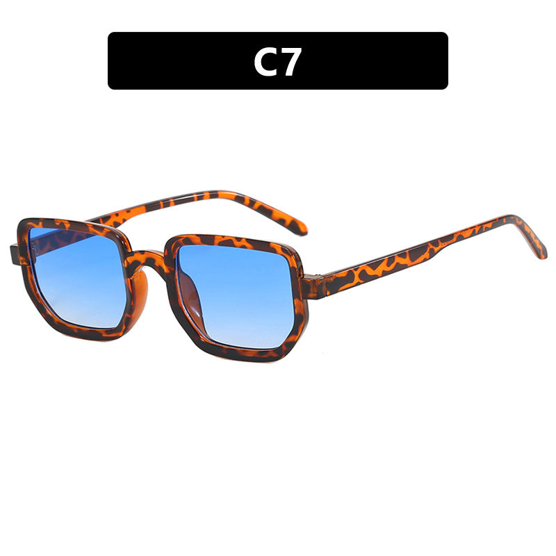 Damen geometrische Sonnenbrille mit modischem Rahmen und schützenden Gläsern Karnz