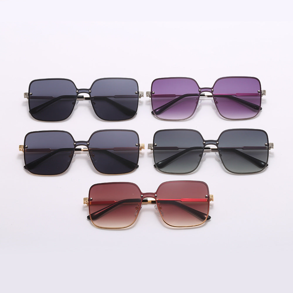 Damen Sonnenbrille im exzentrischen quadratischen Design mit hochwertigem Metallrahmen Karnz